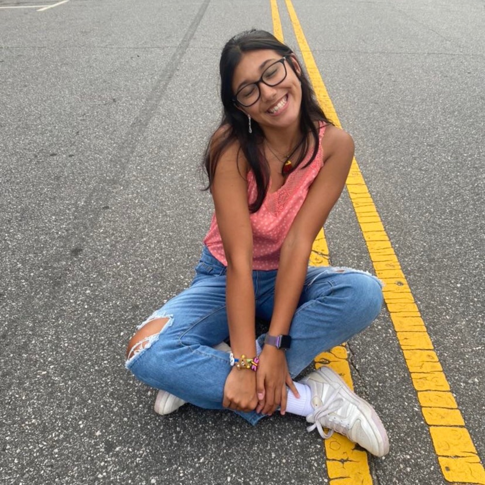 Meet your Posher, Valerie